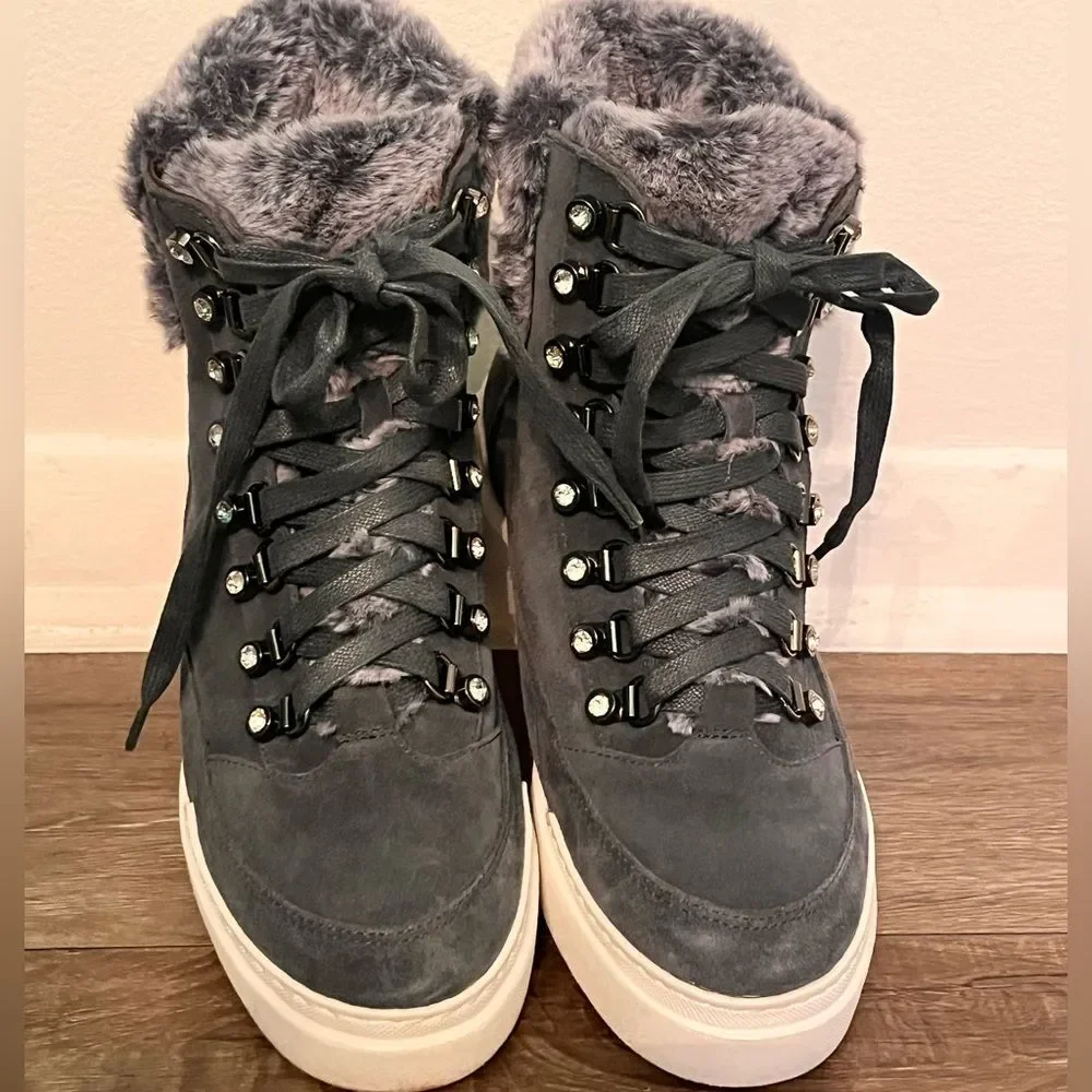 Vince Camuto Gray Fur-Lined Boots Size 8.5